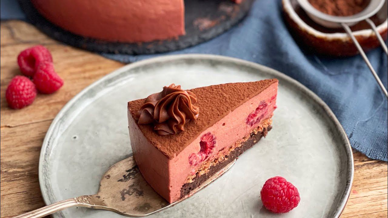 Торт Холли Берри - муссовый шоколадно-малиновый торт смотреть онлайн