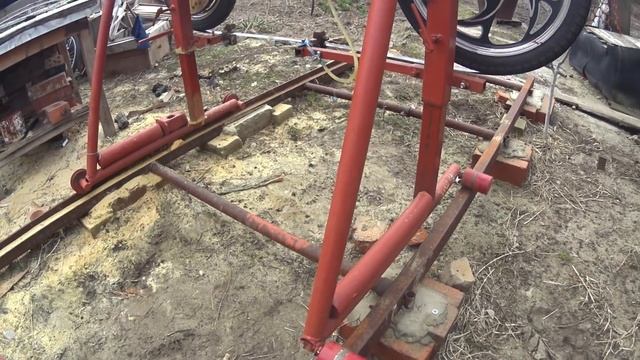 Ленточная пилорама на колёсах от мопеда смотреть онлайн