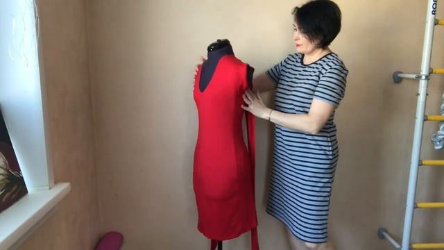 Платье-трансформер: как сшить одно платье, а получить более 20. Построение выкройки и трансформации смотреть онлайн