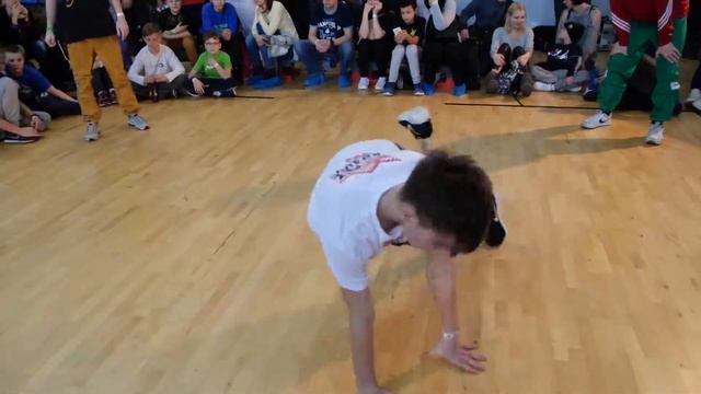 BBOY NATION 2019 - отбор juniors - Lucas vs Proha vs ? vs Mint смотреть онлайн
