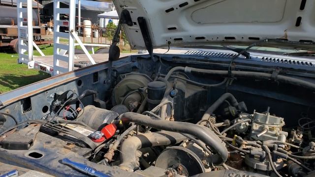 From Rusty to Reliable: First Drive in My 1986 Ford F250 смотреть онлайн