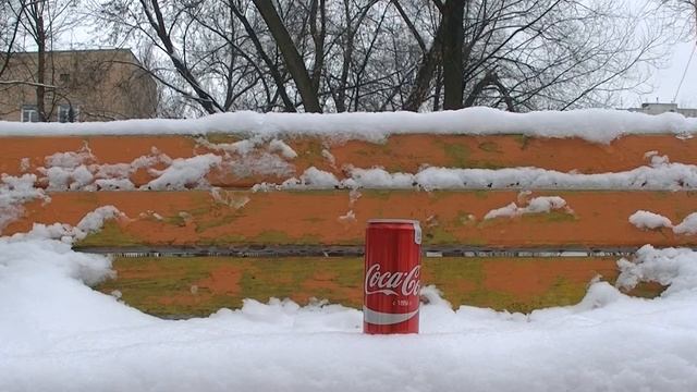 Квас или Кока-кола. Что выбрать? Полезность пенного напитка. смотреть онлайн