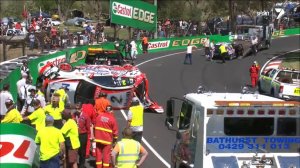 Авария в ходе практики Bathurst 2014 