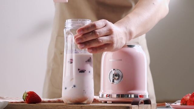 РецептPink Стационарный портативный блендер для смузи и коктейлей Redmond Редмонд RSB 3465 смотреть онлайн