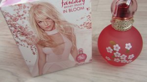 Fantasy In Bloom by Britney Spears