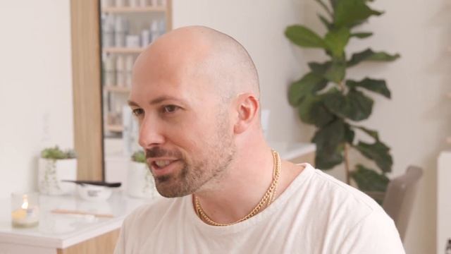 Interview with Curl Specialist Evan Joseph смотреть онлайн