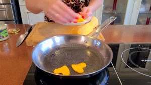 РУЛЕТ ИЗ ТЫКВЫ БЕЗ МУКИ И САХАРА.