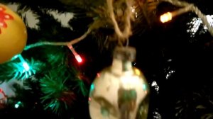 Елочные игрушки современные и времен СССР