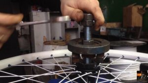 Горный велосипед ремонт - Замена пром подшипника во втулке, Самодельный съемник выжимка подшипников