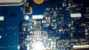 Ноутбук Emachines e 640g не включается.
