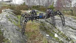 Жуткий 6-ногий робот - паук