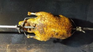 Это обязательно стоит попробовать!!! Вкусная и сочная утка на вертеле