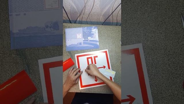 Обзор таблички пожарный гидрант на металле светоотражающей размерами 300х300 мм. смотреть онлайн