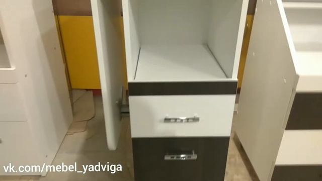 Мебель Ядвига. Стеллаж + Маникюрный стол МС5 + Педикюрная тумба ПТ1 смотреть онлайн