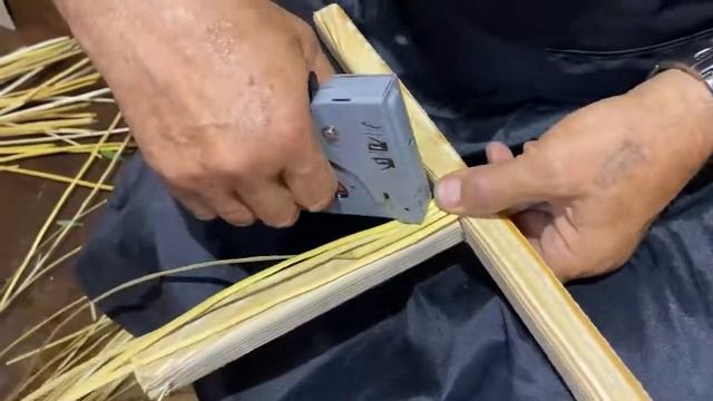 Мастер-класс по лозоплетению. Стул смотреть онлайн