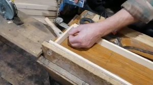 VID Станок для натяжки проволоки , гнездовых и магазинных рамок .
