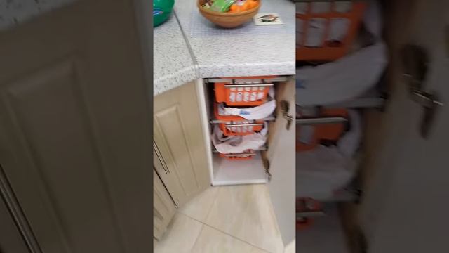 Вариант наполнения кухонного гарнитура