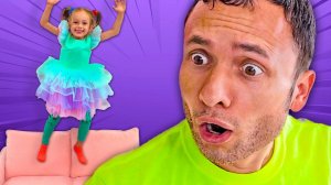 Песенка про Прыжки и Очень Маленькое | Майя и Маша | Детские песни