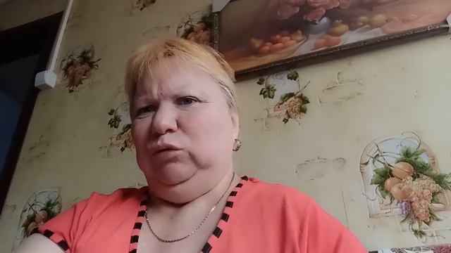 Разговор на кухне под звуки грозы.