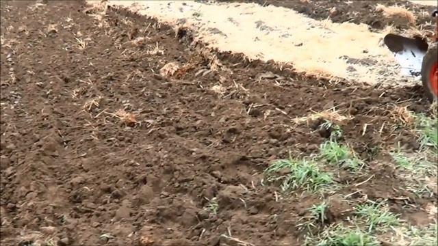 Оборотник VS оригинал Плуги для мотоблока МТЗ, сравнительная оценка самодельного и заводского плуго смотреть онлайн