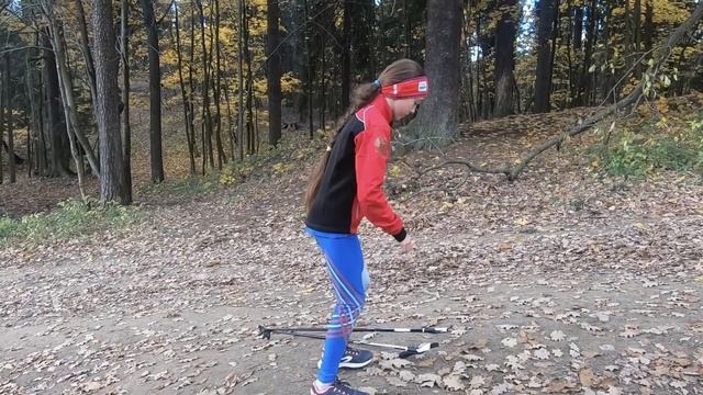 Изучаем шаговую имитацию для лыжников.