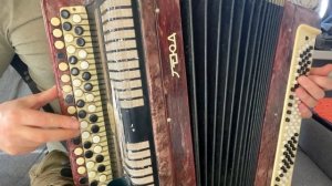 ИГОРЬ РАСТЕРЯЕВ "Книга под гармошку" РАЗБОР НА БАЯНЕ