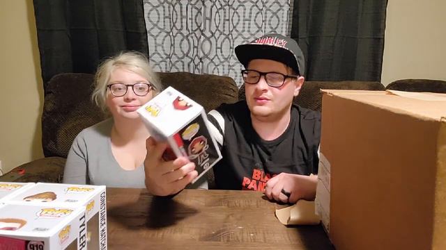 Unboxing Amazon Funko Pop Mystery box! смотреть онлайн
