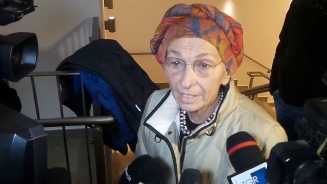Bonino: “Le istituzioni facciano rispettare la legge sull’aborto: arginare gli obiettori” смотреть онлайн