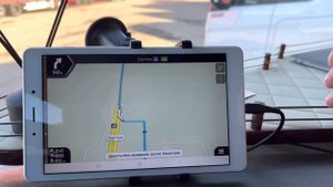 Дальнобой должен это знать! GPS навигатор или планшет? Лучшая навигация для дальнобойщика!