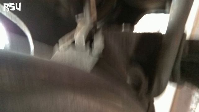 Последствия отсутствия валика подвески башмака!! смотреть онлайн