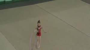 Художественная гимнастика видео Нина 6 лет обруч.