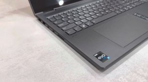 Review Lenovo Yoga 7i (2-in-1) 16IAP7 (2022)