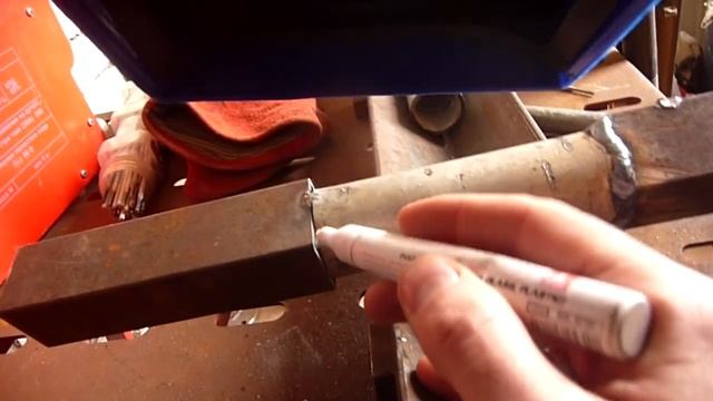 Сварка профильной с круглой трубой встык (поворотный шов).mp4 смотреть онлайн