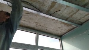 ВИТАЛИКА НЕ ОСТАНОВИТЬ, ПОТОЛОК ИЗ ГИПСОКАРТОНА НА БАЛКОНЕ, С УТЕПЛЕНИЕМ.