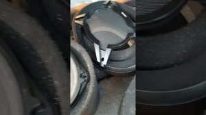 Sony xs-fb6930 60 Rms Vs Kenwood kfc s6976ex 80 rms