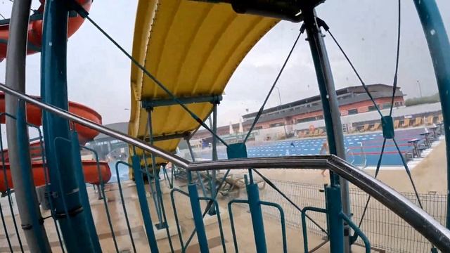 Уличный аквапарк , Mszczonow ,Poland смотреть онлайн