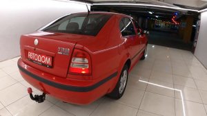 Skoda Octavia I (A4) Рестайлинг 1.4 MT (75 л.с.) 2008