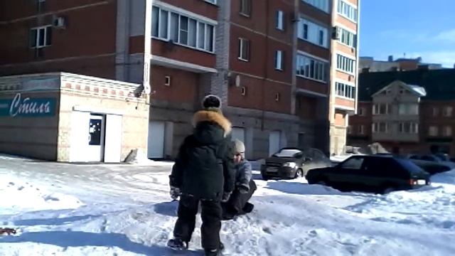 Мой брат драчун :D смотреть онлайн