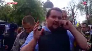 Одесса. Радикалы добивали бегущих из горящего Дома профсоюзов людей
