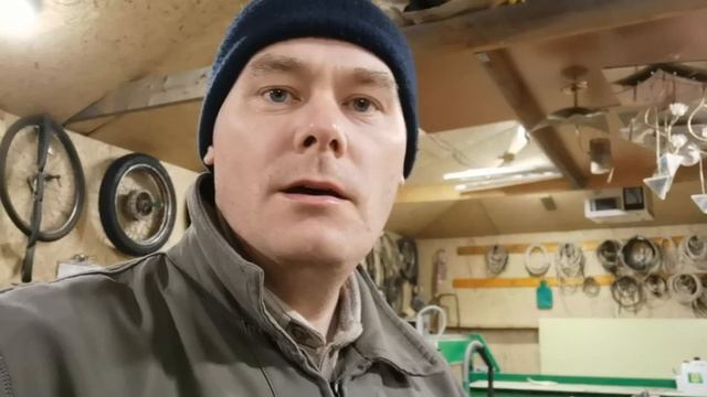 Сварочный стол из профильных труб  Складной, с корытом и розеткой