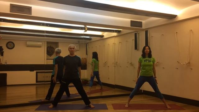 Асаны стоя 18 мин смотреть онлайн