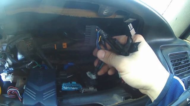 !Замена блока сигнализации, программирование, привязка брелка Starline B9 Corolla ae100! смотреть онлайн