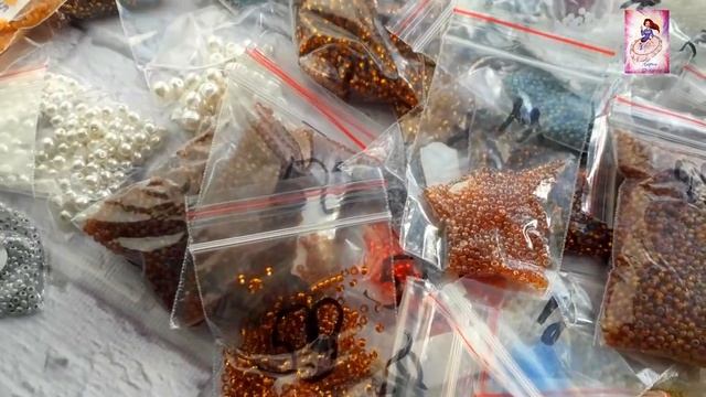 Обзор набора "Боярышня с подносом, Золотые ручки"