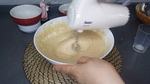 Mis Gibi Tarçın Kokusu ve aromasıyla PUF PUF KABARAN! TAM KIVAMINDA! TARÇINLI CEVİZLİ KEK TARİFİ
