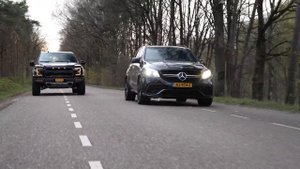 ford f150 raptor 500 hp vs (amg 588 hp)