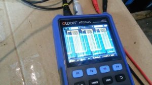 Выход трехфазного промышленного преобразователя частоты.