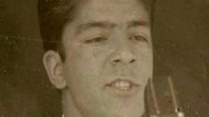 Аҳмад Зоҳир - Ahmad Zahir - احمد ظاهر - Туро афсуни чашмонат - Tora afsuni chamanat