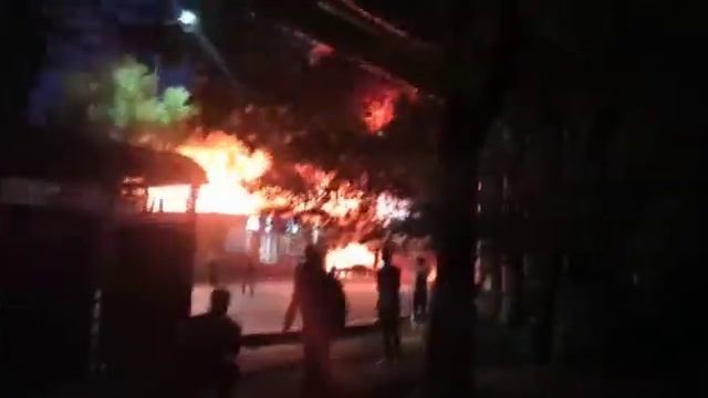 Караганда пожар кедр Баня сегодня