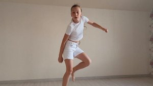 Танец короткий