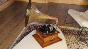 Редкие фонографы. Играет старинный граммофон Extra Sonore Concert (Швейцария)